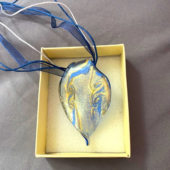 Large blue and gold glass pendant - Picture 1 of 4
